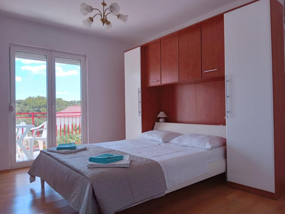 Francis Appartements Pakoštane Zewnętrze zdjęcie